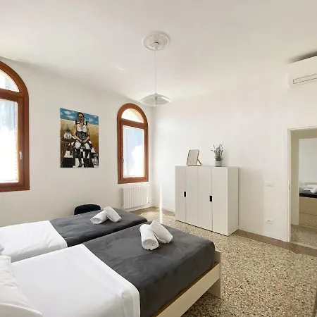 Apartment Ca' Girolamo *