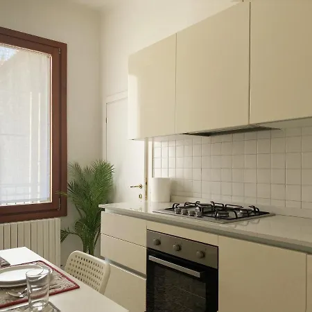 Ca' Girolamo Apartment *